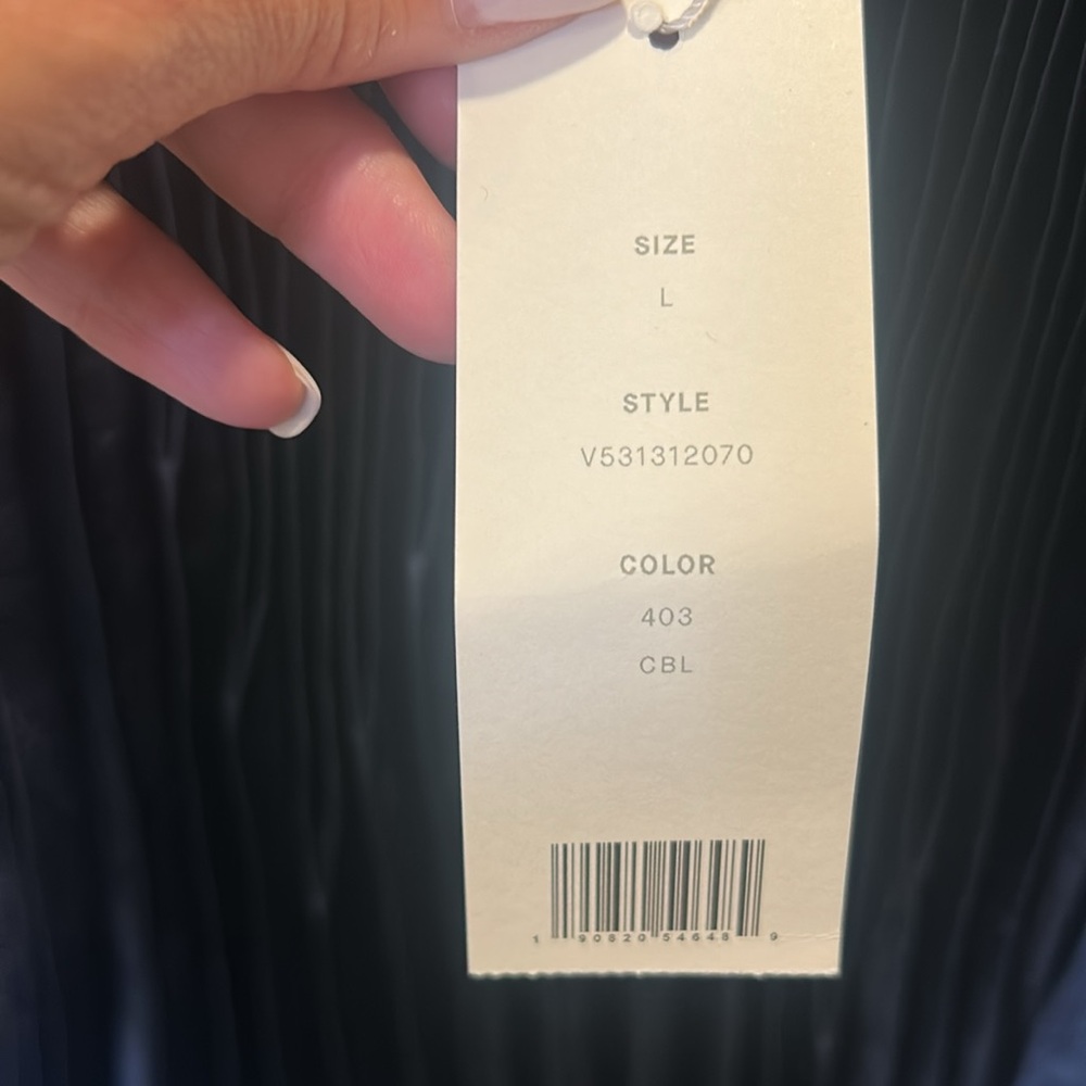 Vince navy silk pleated cami - Picture 4 of 4